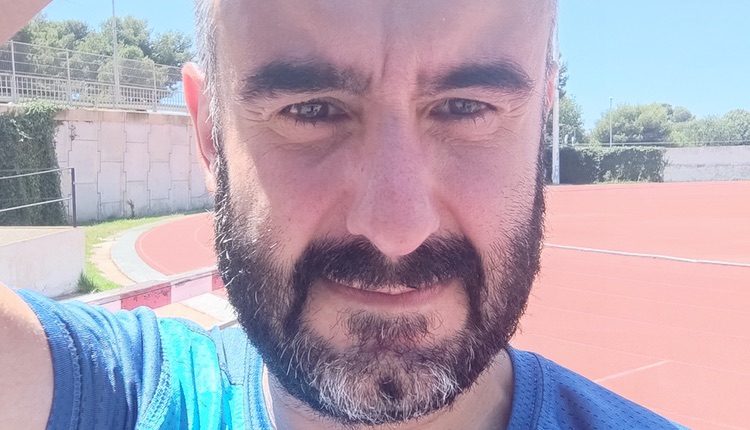 Lee más sobre el artículo Entrenar al mediodía y con calor no sé si es la mejor idea